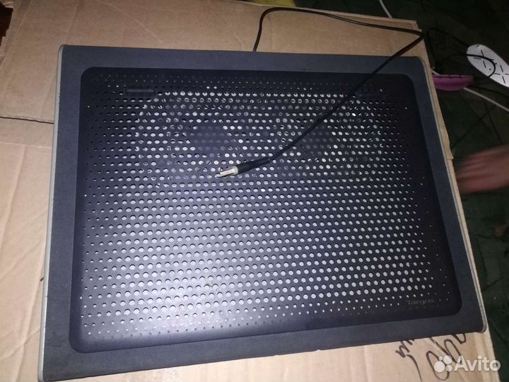 Подставка с охлаждением для ноутбука