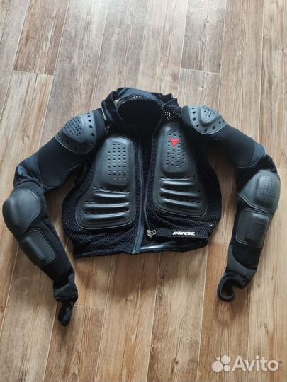 Защита Dainese (черепаха)
