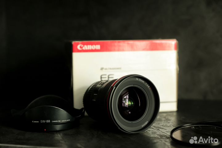Объектив Сanon EF 16-35 mm f/2.8L II USM