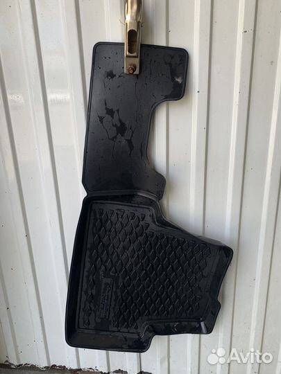 Автомобильные ковры, ковры автомобильные