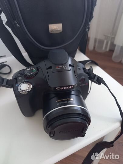 Зеркальный фотоаппарат canon