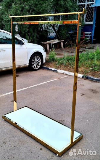 Вешалка напольная