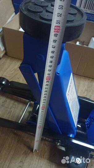 Домкрат Маяк 1631 подкатной гп 3 Т, подъём- 52 см