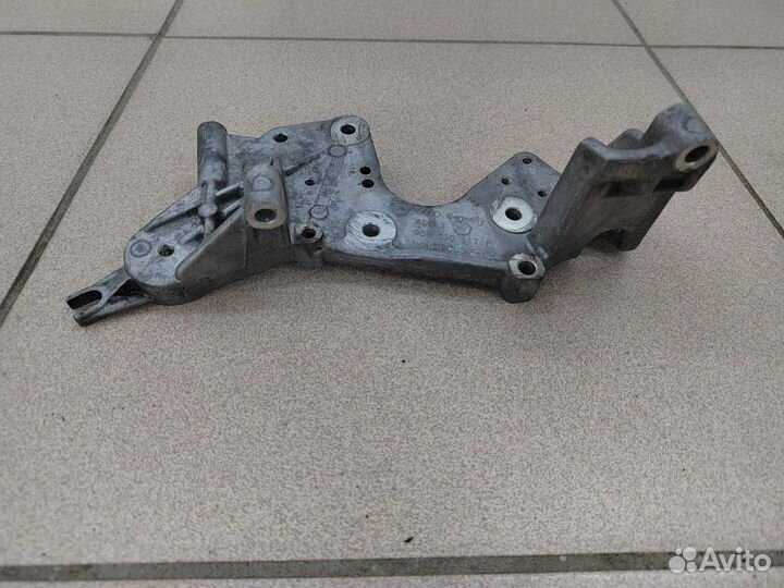 Кронштейн тнвд Audi Q7, Touareg GP casa 3,0TDI