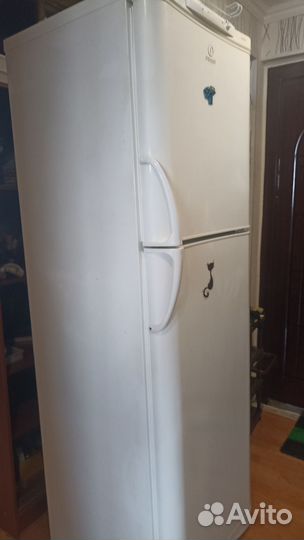 Холодильник бу