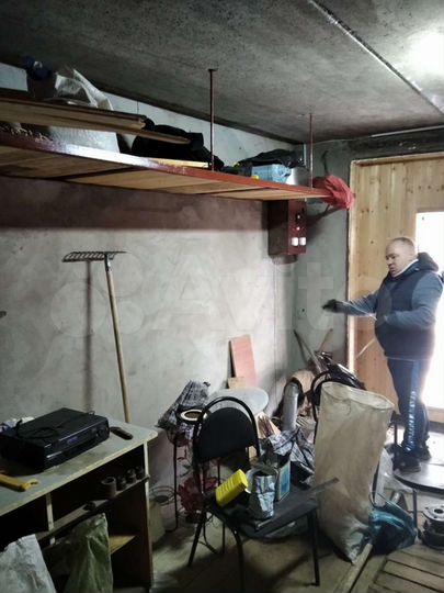 Гараж, > 30 м²