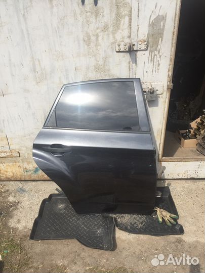 Дверь правая Subaru Impreza WRX STI