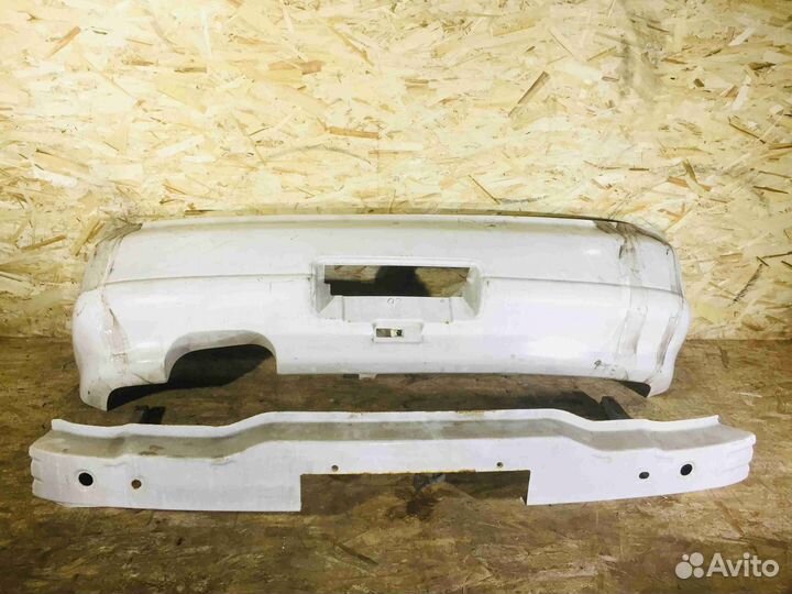 Бампер задний sedan nissan Skyline HR33 Белыйусили