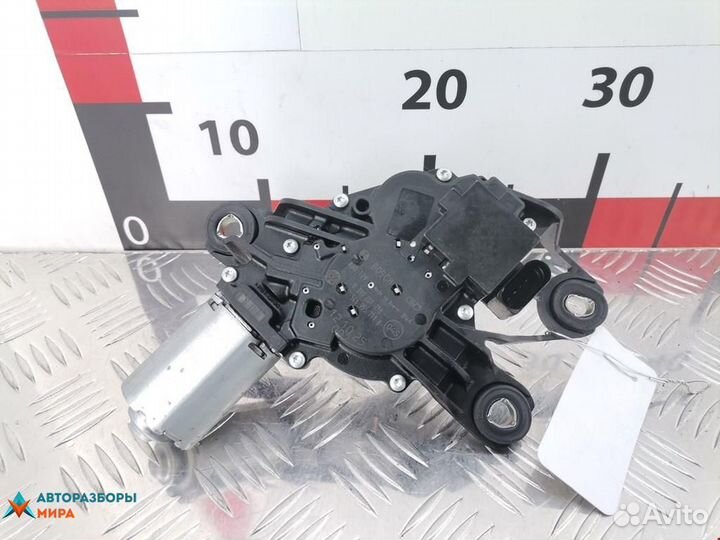 Моторчик заднего стеклоочистителя (дворника)