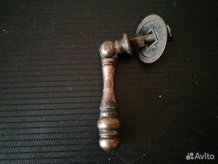 Мебельные ручки