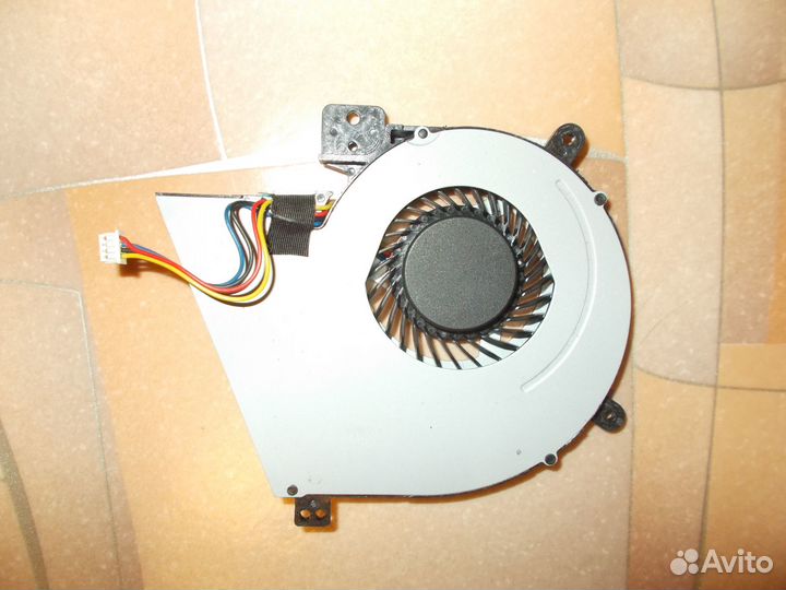 Кулер Asus X551CA ZB0506AUV1-6A B4703