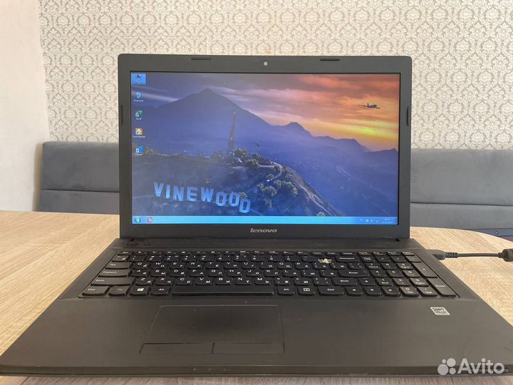 Быстрый ноутбук lenovo 4 ядра/ SSD-диск на 320gb