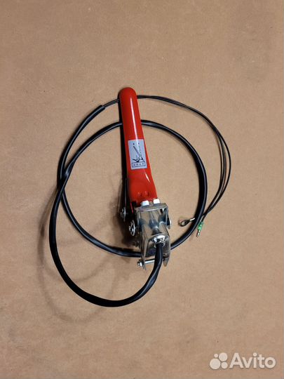 Рычаг выключения двигателя мотоблока