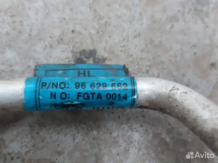 Трубка кондиционера тонкая Chevrolet captiva 2.4