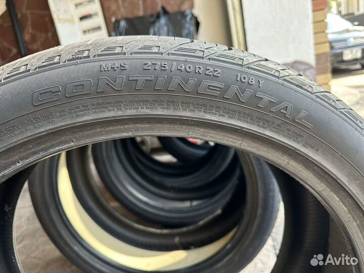 Continental CrossContact LX25 275/40 R22 108Y