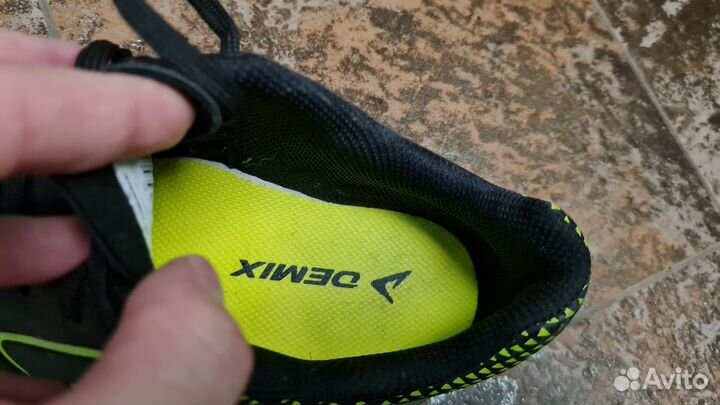 Футбольные бутсы 42 размер Demix