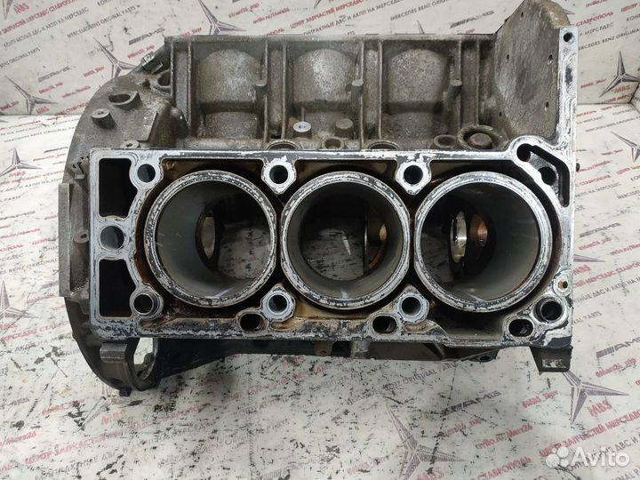 Блок цилиндров m272 3.5 Mercedes