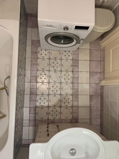 2-к. квартира, 66,1 м², 8/17 эт.