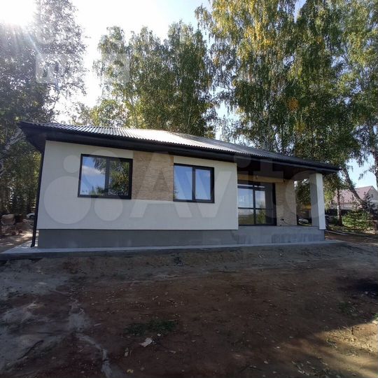 Дом 107,8 м² на участке 7,5 сот.