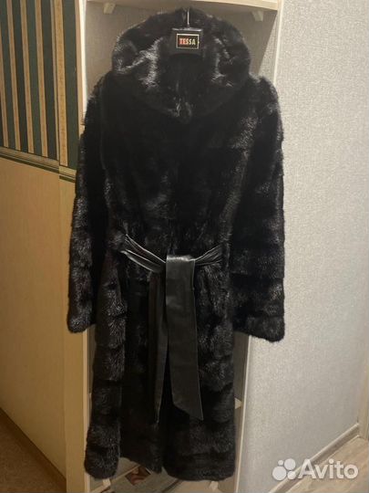 Шуба норковая с капюшоном