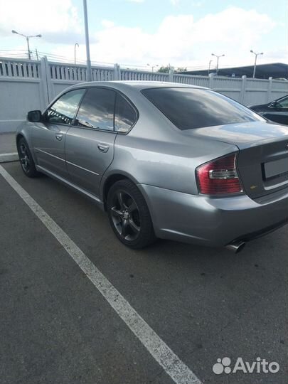Subaru Legacy 2.0 МТ, 2005, 301 000 км