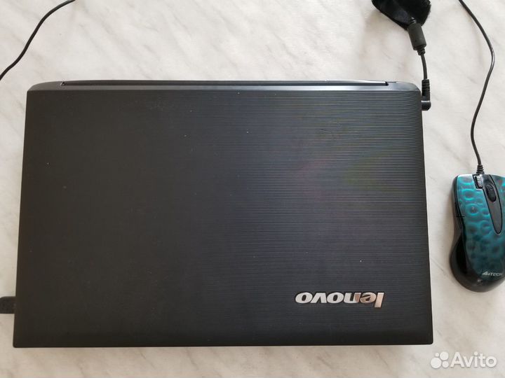 Lenovo В560