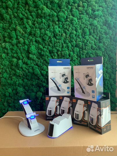 Зарядное устройство для геймпадов PS5