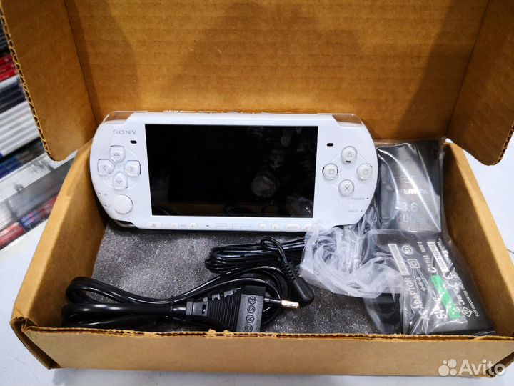PSP Slim 3000, аккумулятор, крышка, адаптер