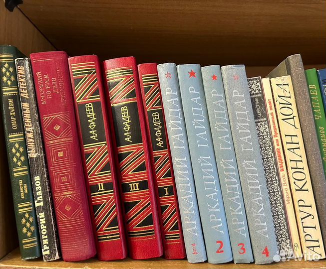 Книги отдам бесплатно