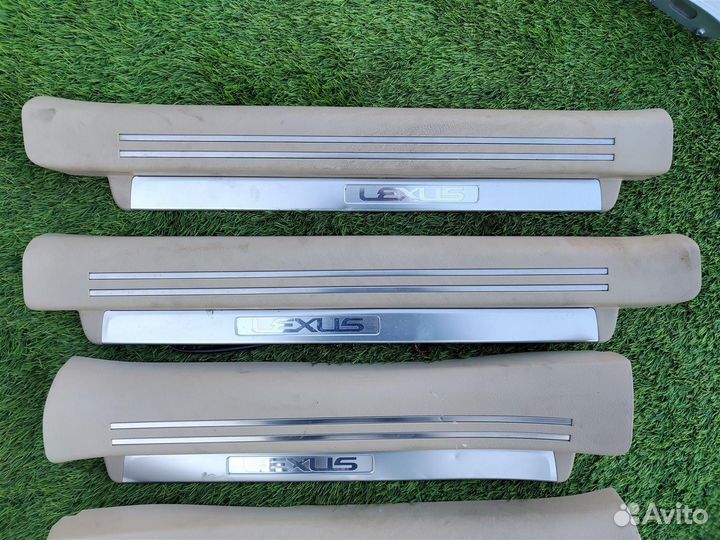 Накладка на порог салона передняя задняя левая