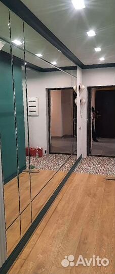 Зеркало настенное на заказ