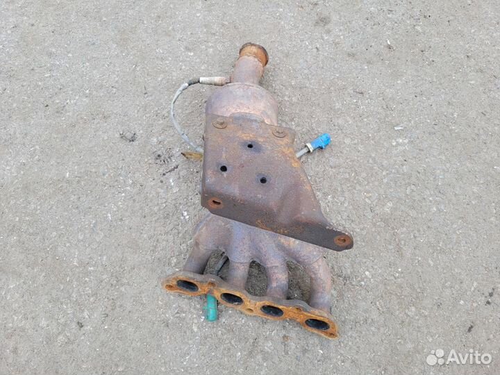 Коллектор выпускной на Ford Focus 2 1.6