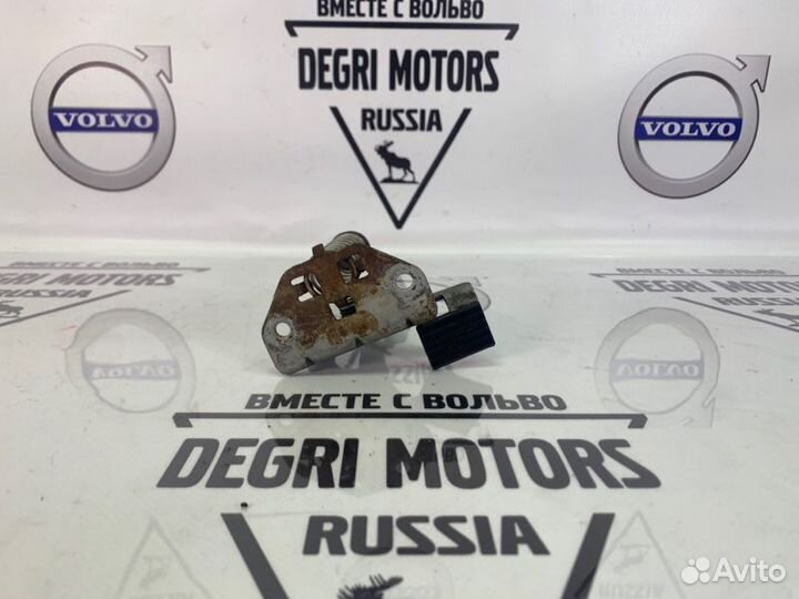 Замок капота крюк Volvo S60 V70 XC70 2000-2009