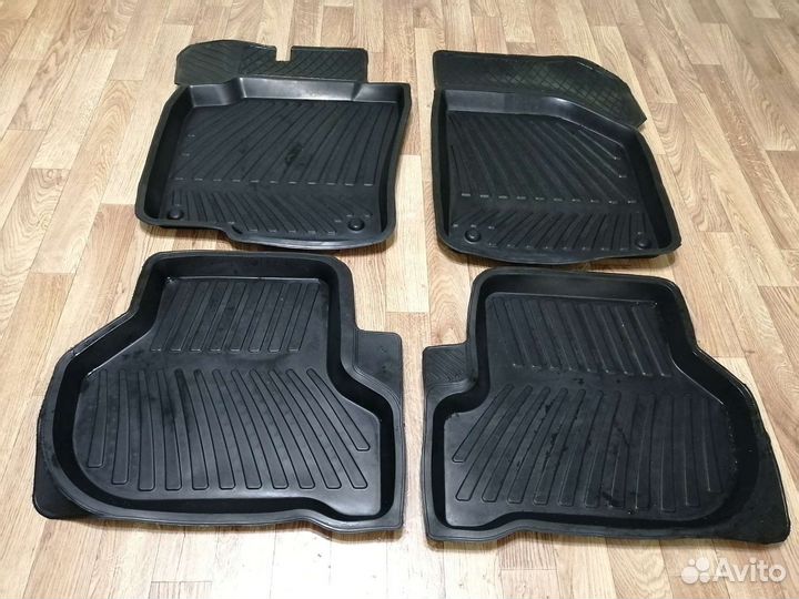 Коврики для Volkswagen Tiguan 1 (2010)