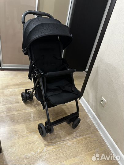 Прогулочная коляска Chicco ohlala3 универсал. 0+