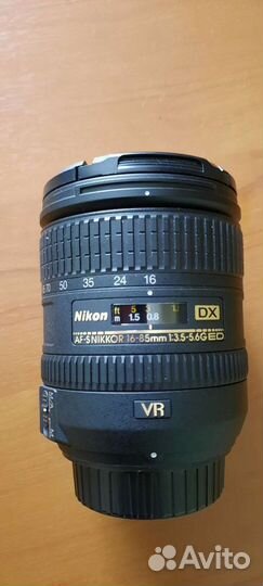 Объектив Nikon DX AF-S Nikkor 16-85mm