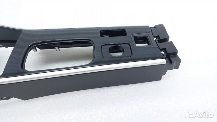 Б/У Б/У Накладка консоли Состояние отличное