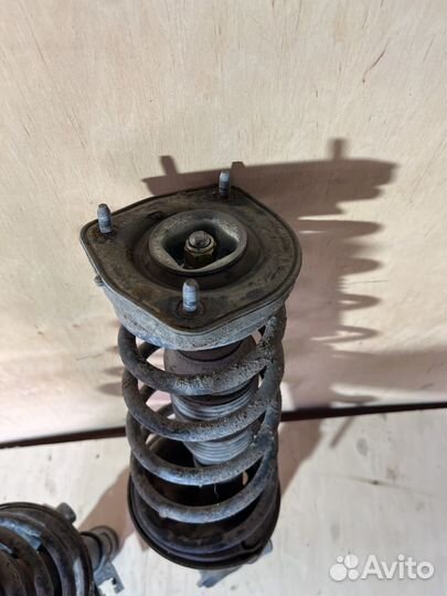 Амортизатор задний левый правый hyundai elantra XD