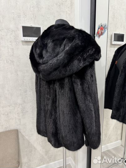 Шуба норковая с капюшоном 44 46