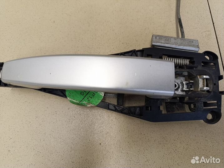 Кронштейн ручки opel Astra J 2010