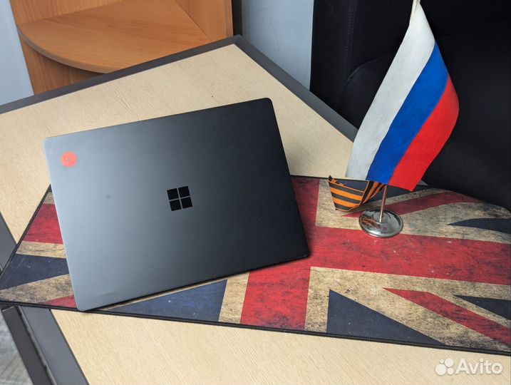 Тонкий microsoft surface I5-8250U