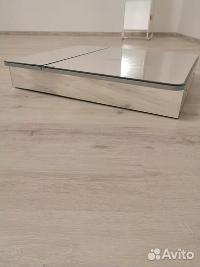 Шкаф зеркальный