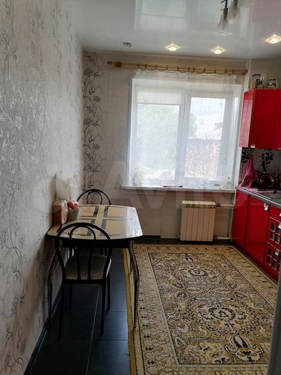 3-к. квартира, 63 м², 2/5 эт.