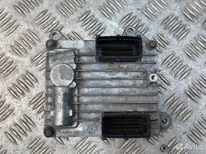 Блок управления двигателем Opel Vectra C