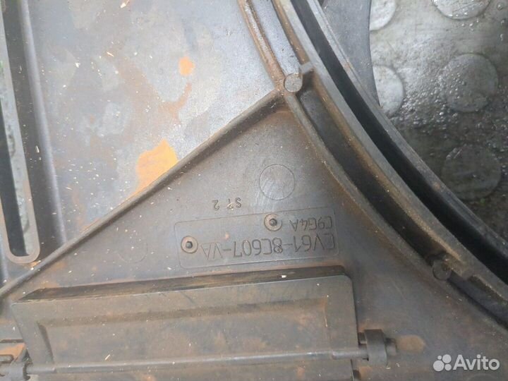 Вентилятор радиатора Ford Focus 3, 2013