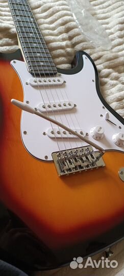 Электрогитара с комбиком Terris