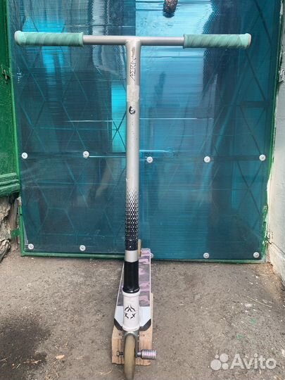 Трюковой самокат Xaos Aera