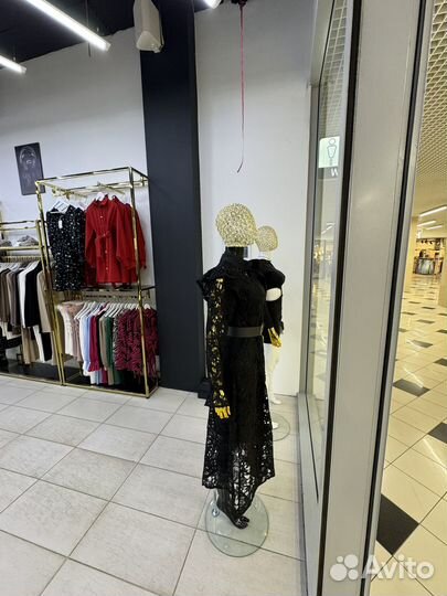 Продам готовый бизнес магазин одежды