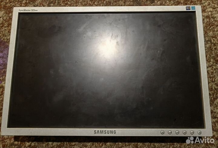 Монитор Samsung