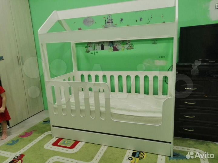 Детская кровать Домик